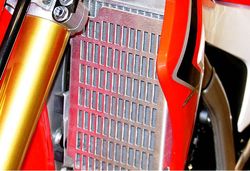 CRF250L-Flatland-Racing-radiator-guard