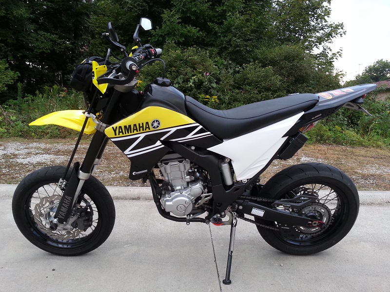 Yamaha-WR250X-Retro-Yellow-Black Yamaha-WR250X-Retro-Yellow-Black