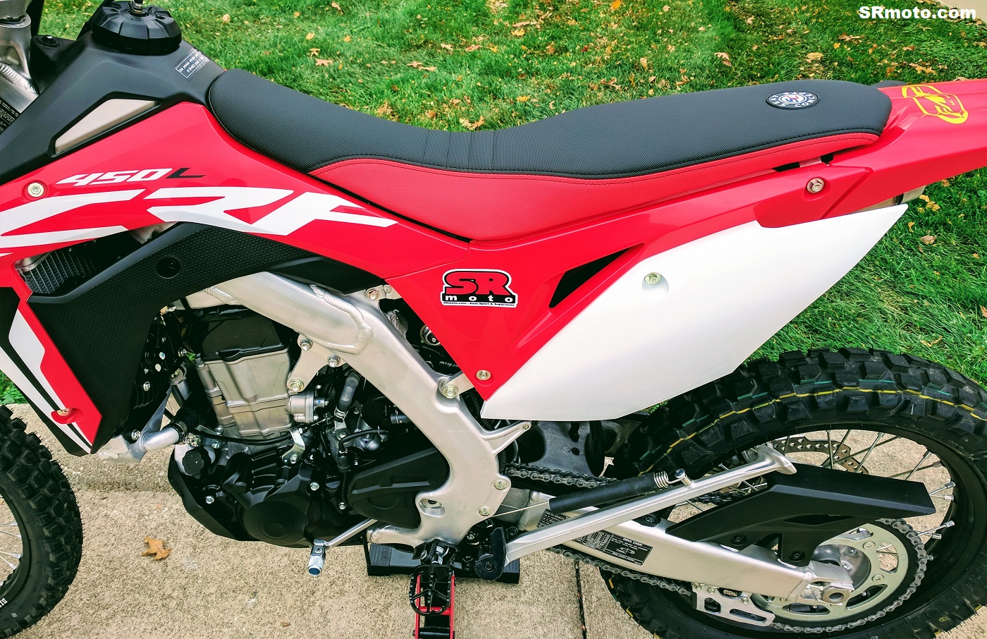 CRF450L-Seat-Concepts-Comfort-Seat-Low-Height-Red-Black-Low-Slip-2 CRF450L-Seat-Concepts-Comfort-Seat-Low-Height-Red-Black-Low-Slip-2