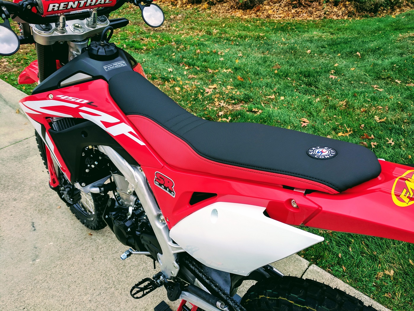 CRF450L-Seat-Concepts-Comfort-Seat-Low-Height-Red-Black-Low-Slip-4 CRF450L-Seat-Concepts-Comfort-Seat-Low-Height-Red-Black-Low-Slip-4
