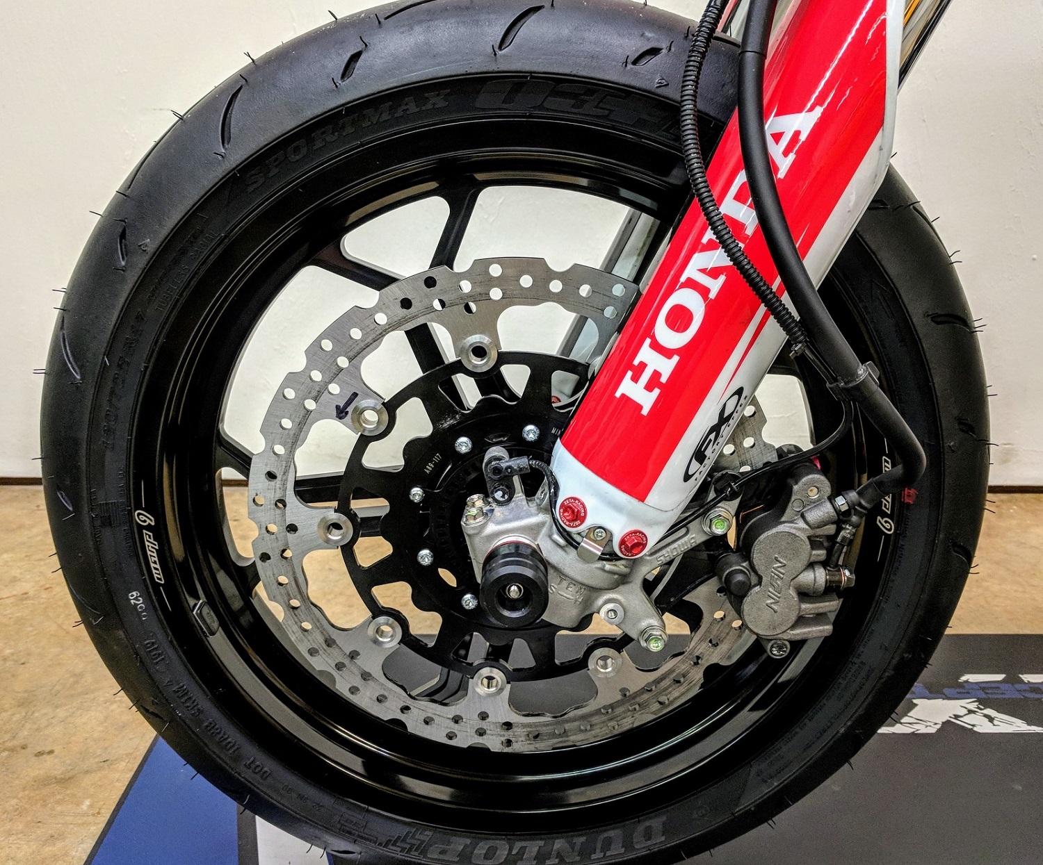 CRF450L-CRF450RL-Supermoto-Summer-2020-Warp9-Forged-Tubeless-Front CRF450L-CRF450RL-Supermoto-Summer-2020-Warp9-Forged-Tubeless-Front