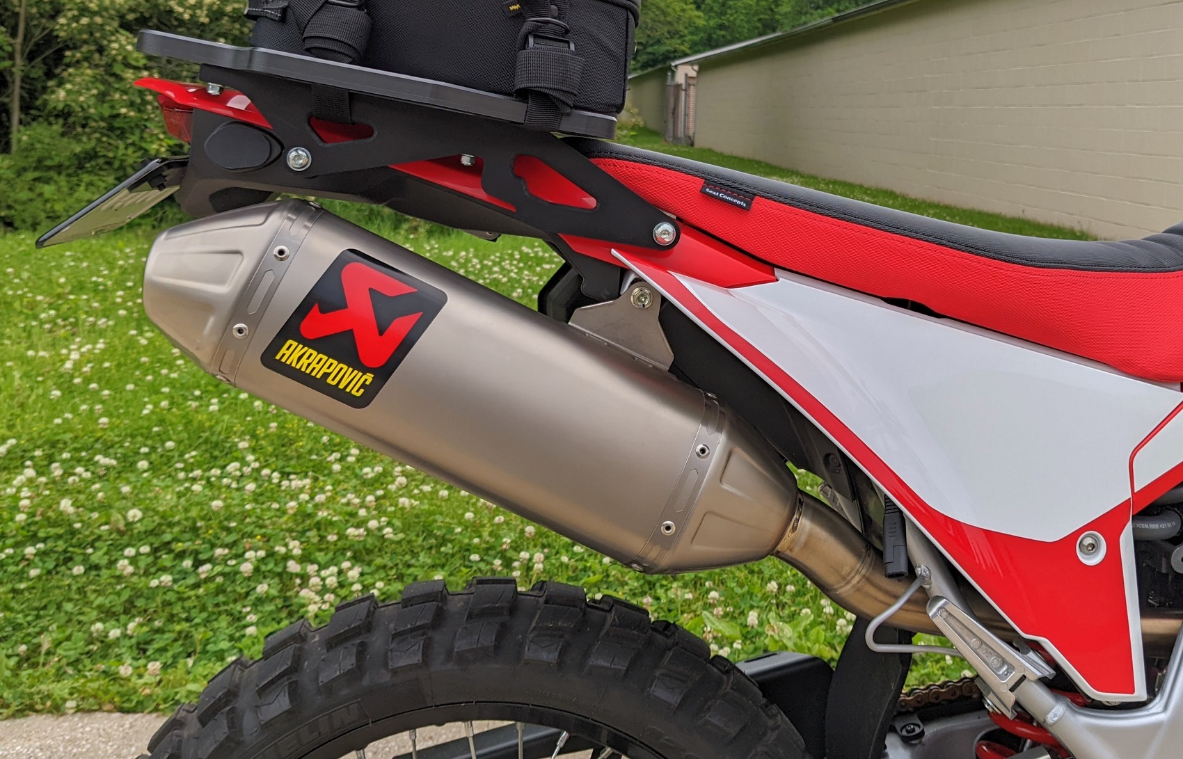 CRF300L-Akrapovic-Exhaust CRF300L-Akrapovic-Exhaust